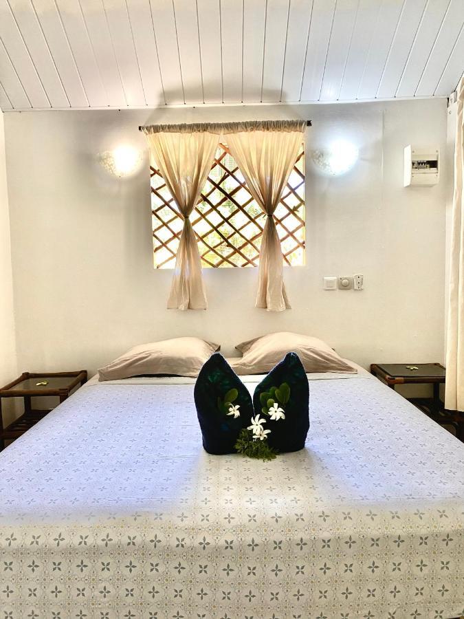 Poe Guesthouse Rangiroa Экстерьер фото